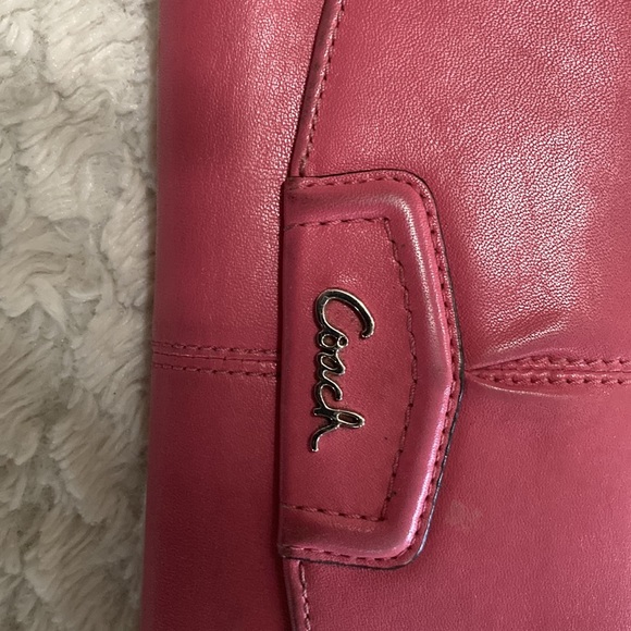 Pink coach wallet - Picture 4 of 6